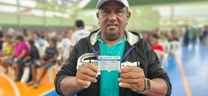 Em maio deste ano, o Instituto de Desenvolvimento Agropecuário e Florestal Sustentável do Estado do Amazonas (Idam) registrou a renovação de 1.592 Cartões do Produtor Rural (CPP). O quantitativo é 46,1% superior ao mês anterior, quando foram contabilizados 1.089 documentos. Com isso, o serviço executado pelo órgão obteve alta pelo segundo mês consecutivo.