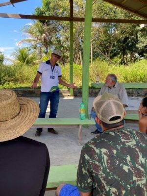 O Governo do Amazonas, por meio da Secretaria de Estado de Produção Rural (Sepror), finaliza, nesta sexta-feira (1º), oficinas em Boas Práticas da Cultura da Melancia e de Produção de Biofertilizantes, voltados para a capacitação de agricultores familiares de Rio Preto da Eva (a 57 quilômetros de Manaus).